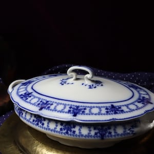 Grindley Melbourne Flow Blue - Etsy