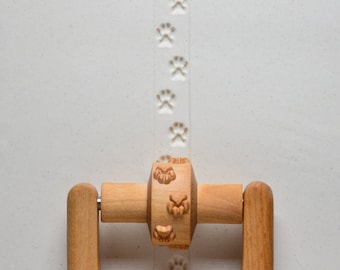 RS-029 Small Pottery Handle Roller - Dog Prints