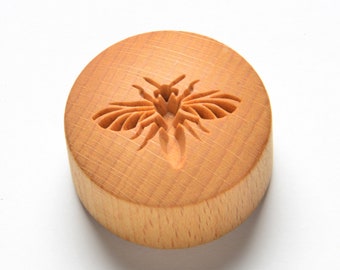 CT-016 Curve Top Stamp - Bee