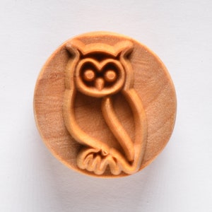 Scl-053 Large Round Wood Pottery Stamp - Owl