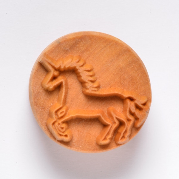 Scl-056 Large Round Stamp - Unicorn 1