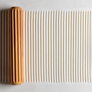 BHR-139 Big Pottery Hand Roller - Horizontal Lines