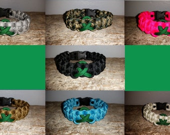 Kidney / Liver Cancer Awareness paracord survival bracelet green ribbon