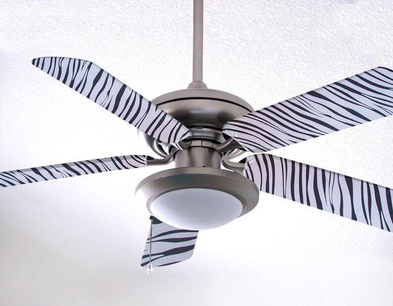 Zebra Fancy Blade Image 0