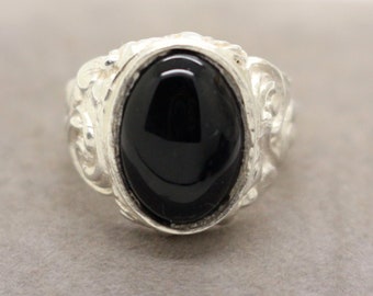 Sterling Silver Onyx Signet Ring size J 1/2 (US 5) Pinky Finger Baby Ring Vintage Christmas Birthday Gift for Her Him