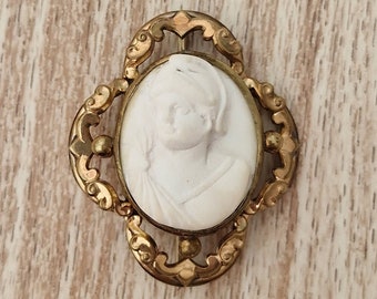 Antique Carved Britannia Athena Cameo Pinchbeck Brooch Pin Victorian ca 1890s Vintage Collectable Gift for Her