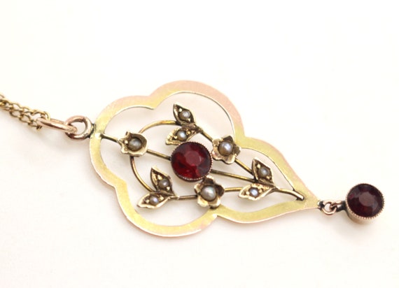 9ct Gold Garnet seed Pearl Lariat Pendant on 16in… - image 3