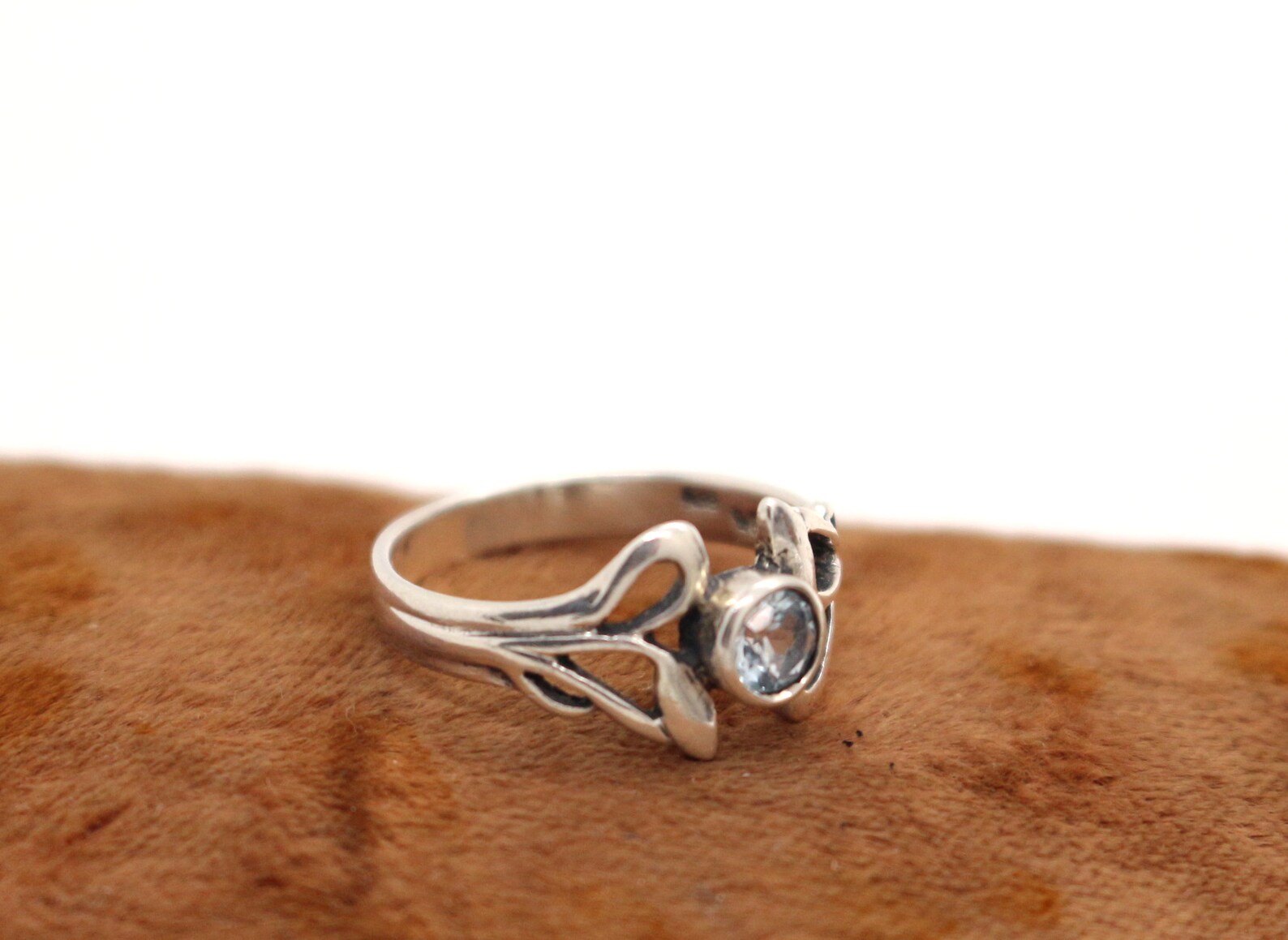 Bestyle Celtic Knot Hoop Earrings, 925 Sterling Silver, Heart