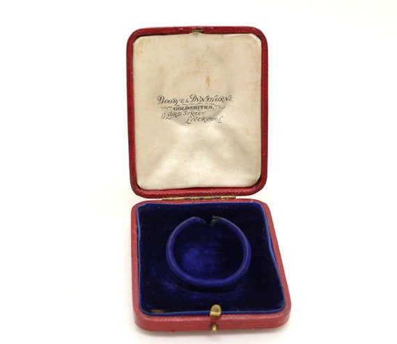 Goldsmiths ring hotsell box