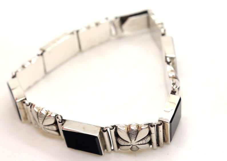Real Sterling Silver Daisy Flower ONYX panels Bracelet 8 inch Long Fully Hallmarked Christmas Swetheart Birthday Gift for Her