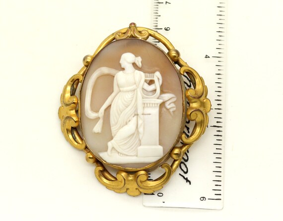 Antique Large Shell Carved Cameo Pinchbeck Brooch… - image 9