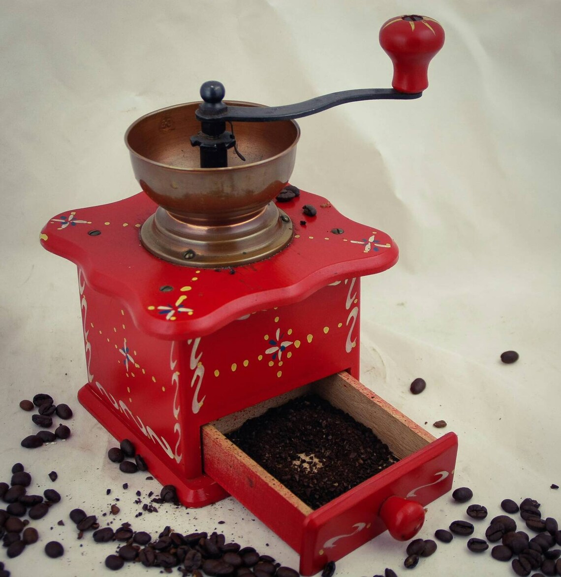 Vintage red Coffee Grinder Dutch folk art Hindeloopen table Etsy