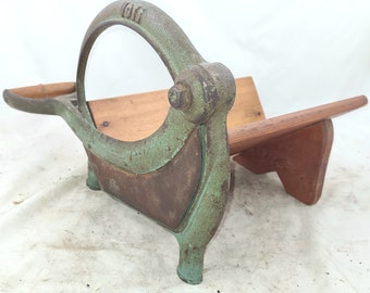 Antique VOSS No. 6 Bread Slicer Cutter Cast-iron Cutting Slicing Machine Bread Cutter