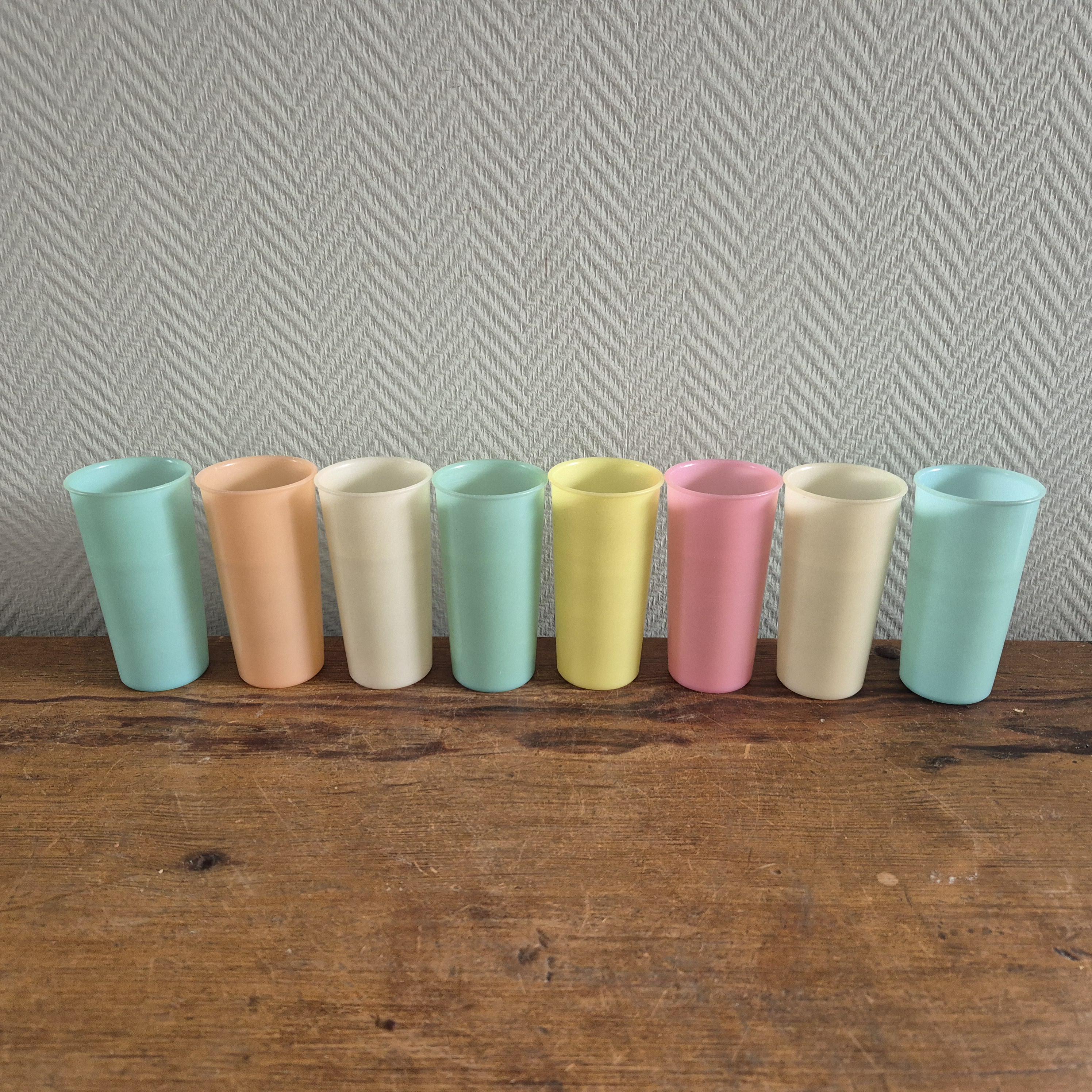 Gobelets Tupperware vintage couleurs pastel rétro fabriqués