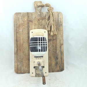 Vintage PeDe Wall mounted Coffee Mill Grinder Moulin cafe Kaffeemuehle Coffee mill
