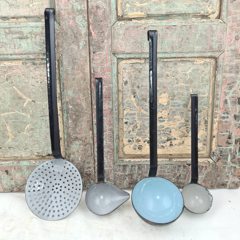 Enamel Spoon Rack Enamel Spoon Utensils Rack With Spoons Enamelware Wall Holder Black ...