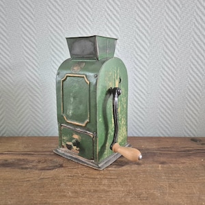 Antique GNESTA Coffee Grinder Round Mill Moulin Cafe Molinillo caffe Kaffeemuehle Coffee Grinder