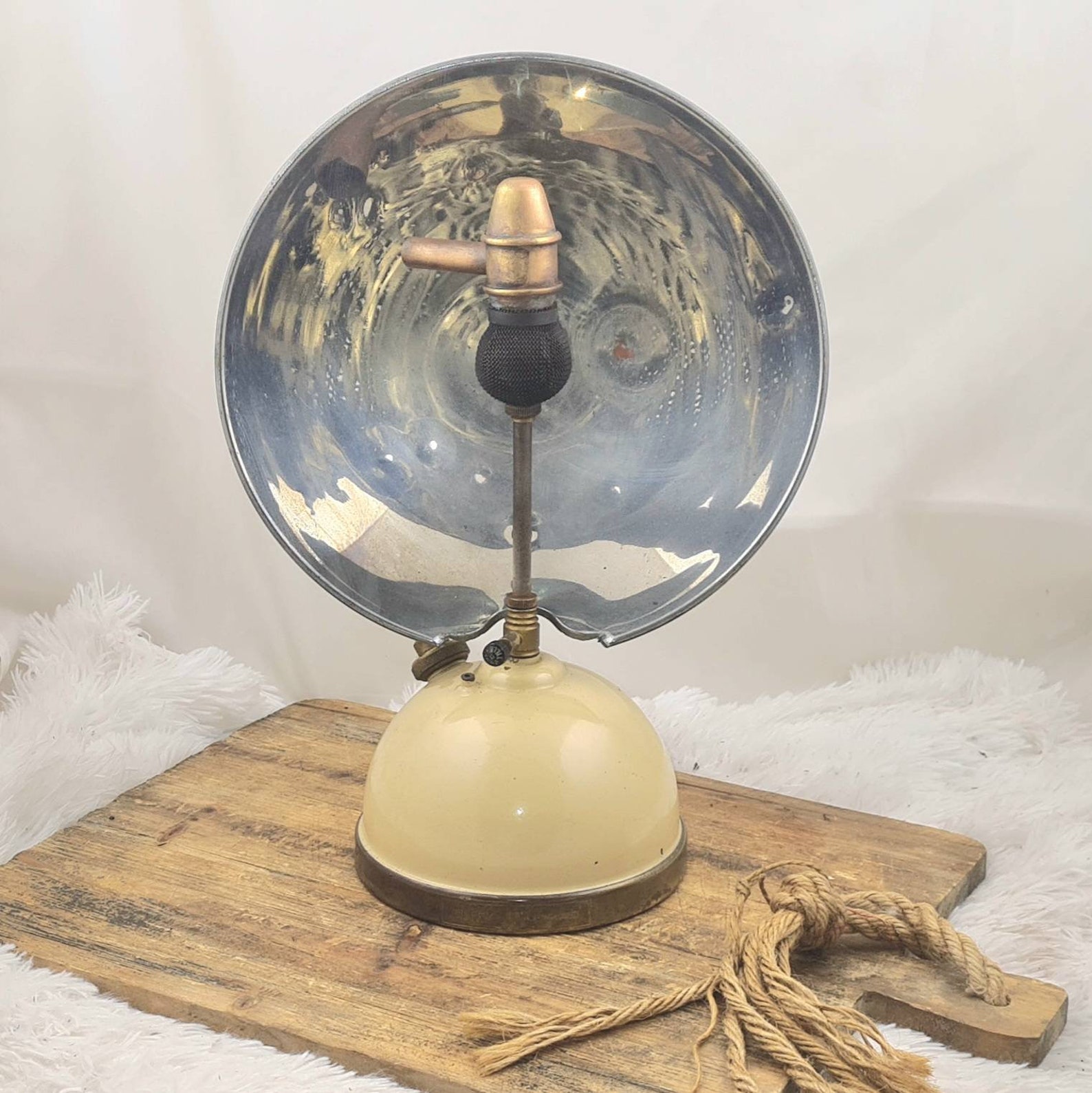 thumbnail image 2 of Authentic Tilley Lamp Reflector For Kerosene & Paraffin Lamps | Made In UK | Camping And Outdoor Use 2 of 6