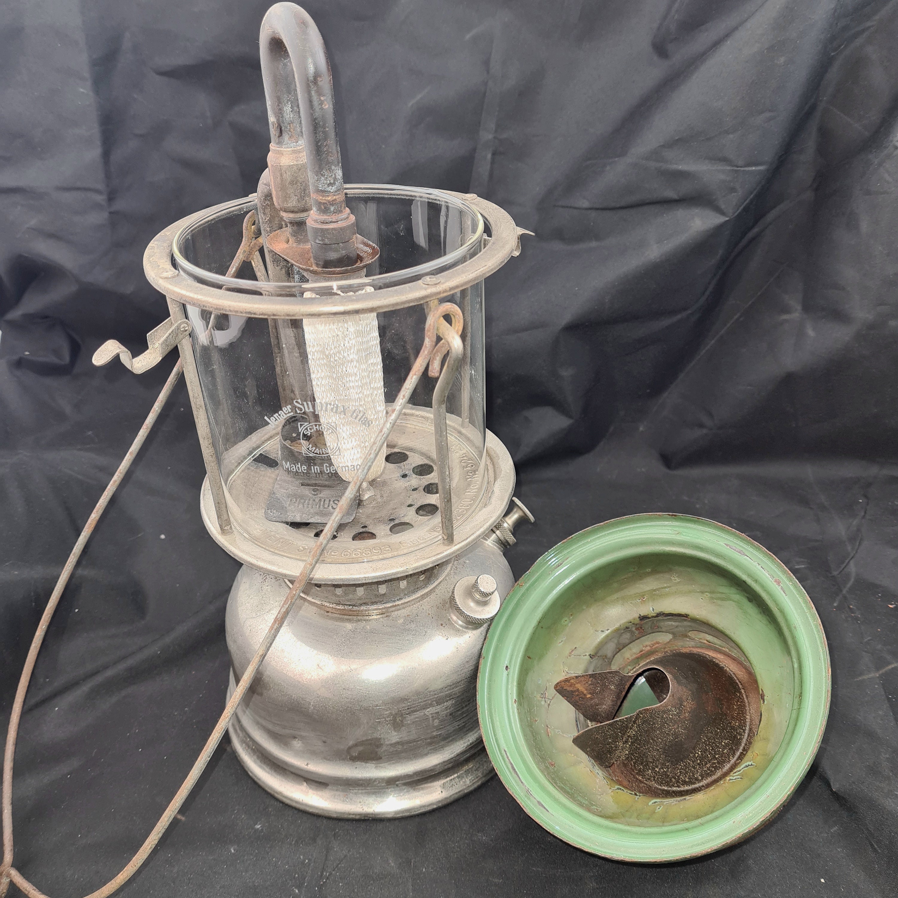 Vtg. PRIMUS 1020 Kerosene Lantern Paraffin Camping Lamp Vtg. PRIMUS 1020 Kerosene Lantern Paraffin Camping Lamp