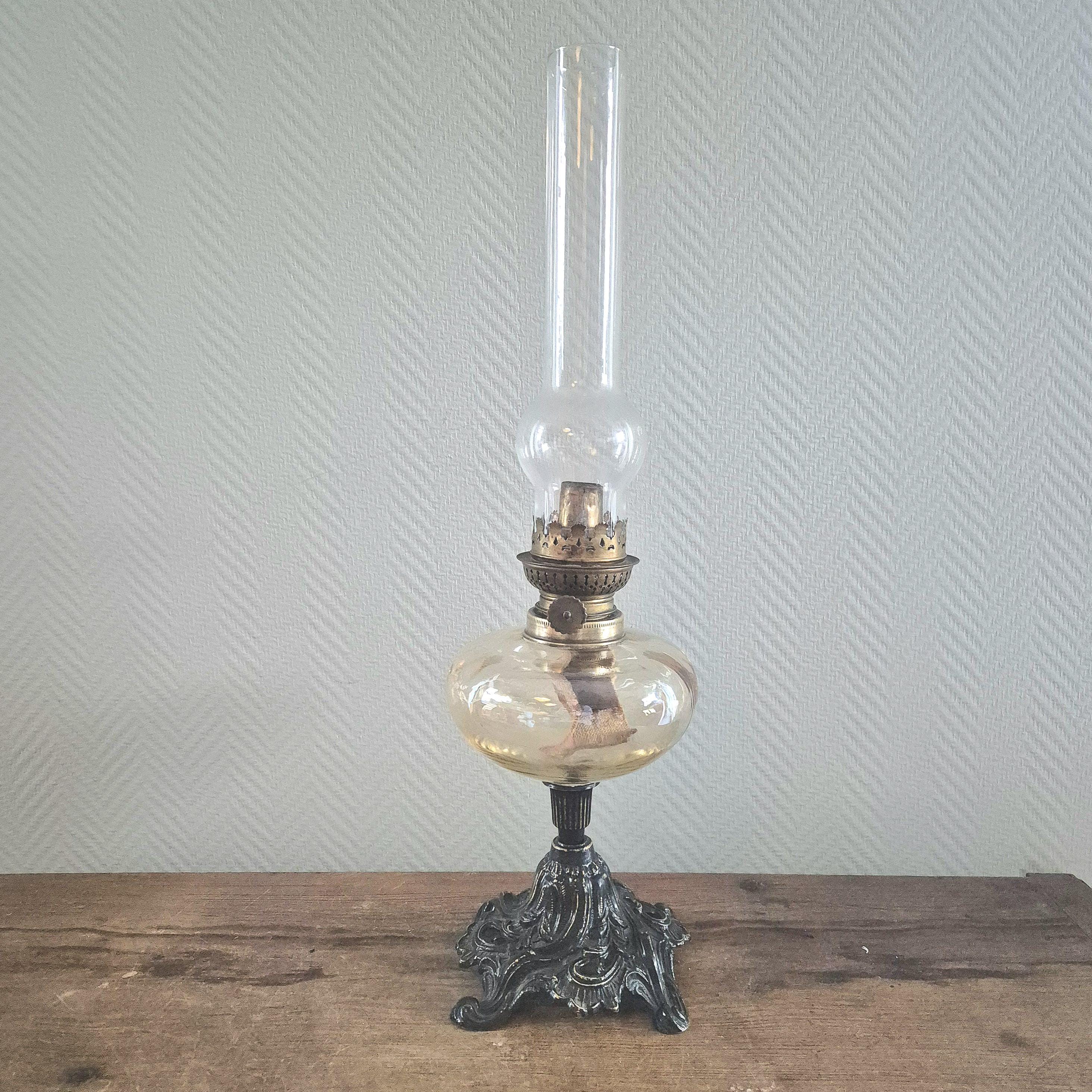 Antique Oil Lamp kerosene paraffin light GLASS wick burner Oil lamp Kerosene lamp
