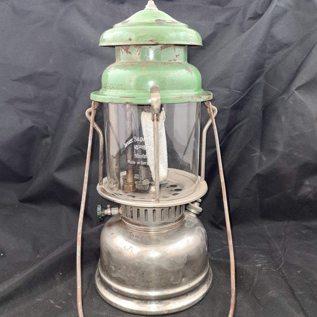 Vtg. PRIMUS 1020 Kerosene Lantern Paraffin Camping Lamp
