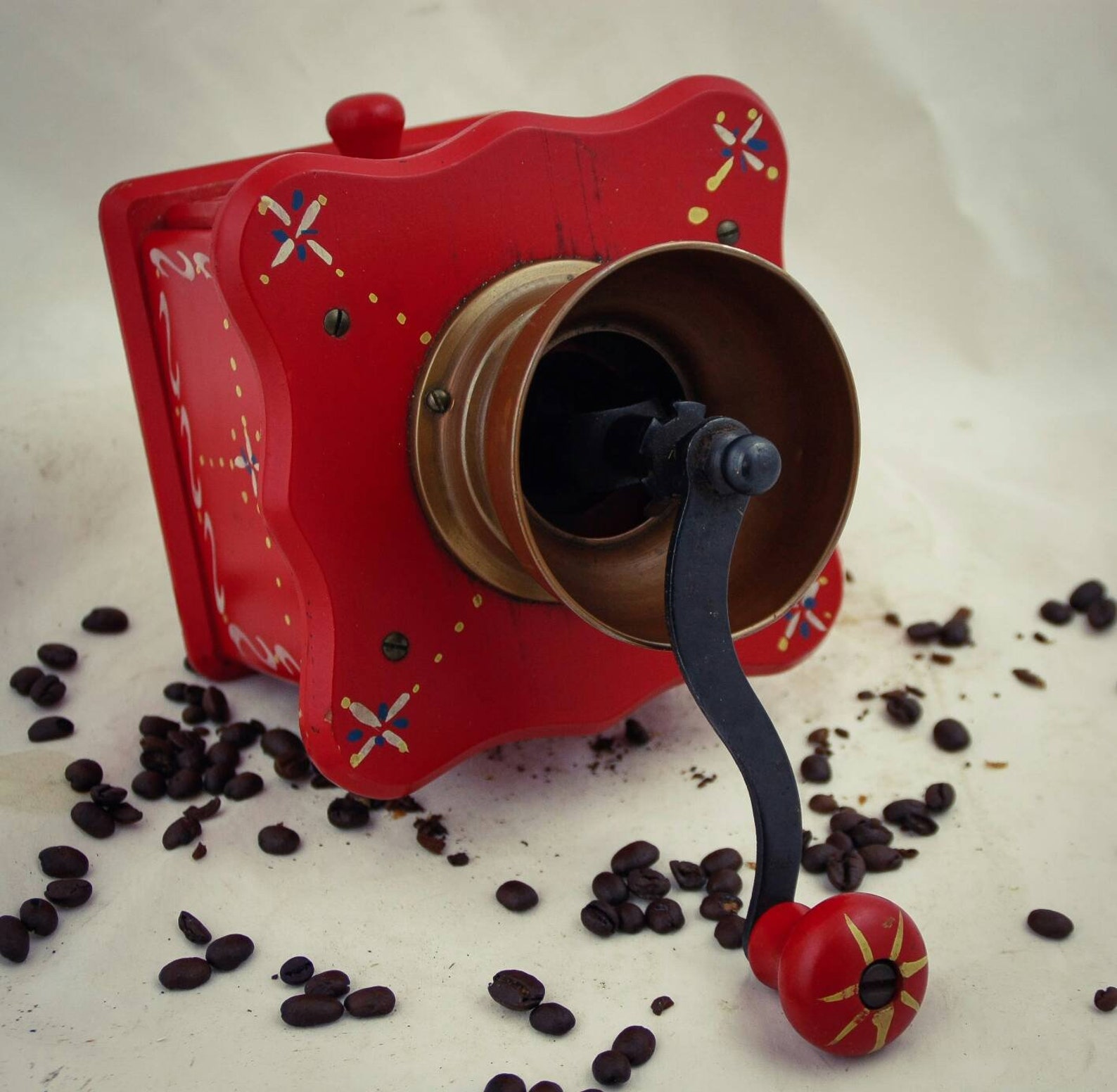 Vintage red Coffee Grinder Dutch folk art Hindeloopen table Etsy