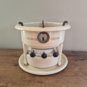 Vtg. Beccon Enamelware Stove Kerosene 3-wick Enamel camping cooker Paraffin Offwhite Petroleum stove Cooking appliance Dutch Campstove