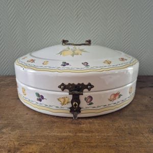Round Enamel Bread Bin - Etsy