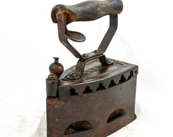 Vintage Cast Iron Sad Coal Fired Clothes Press Iron With Rooster Latch Collect Made in Czechoslovakia