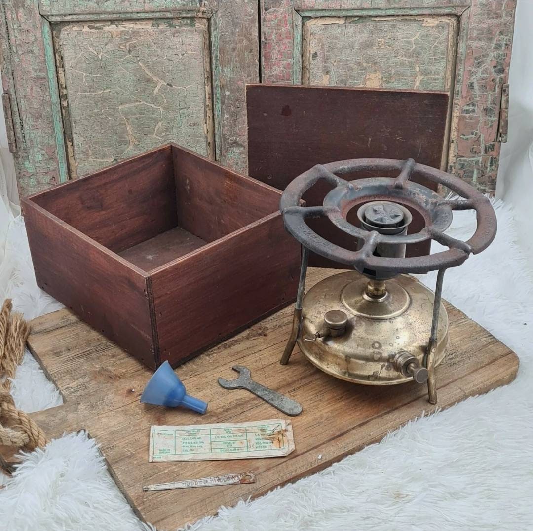 Antique Kerosene Heater for sale Only 3 left at 65