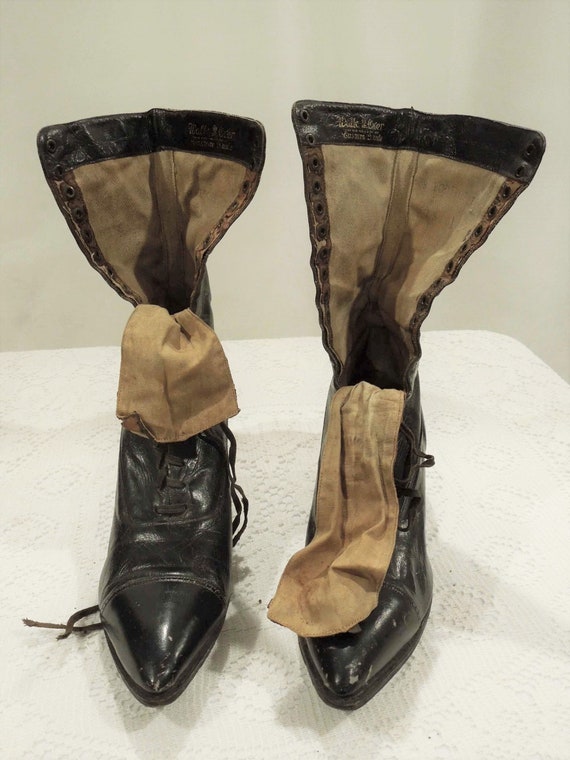 Antique Womens Leather Boots. Walk Over Brand Cus… - image 9