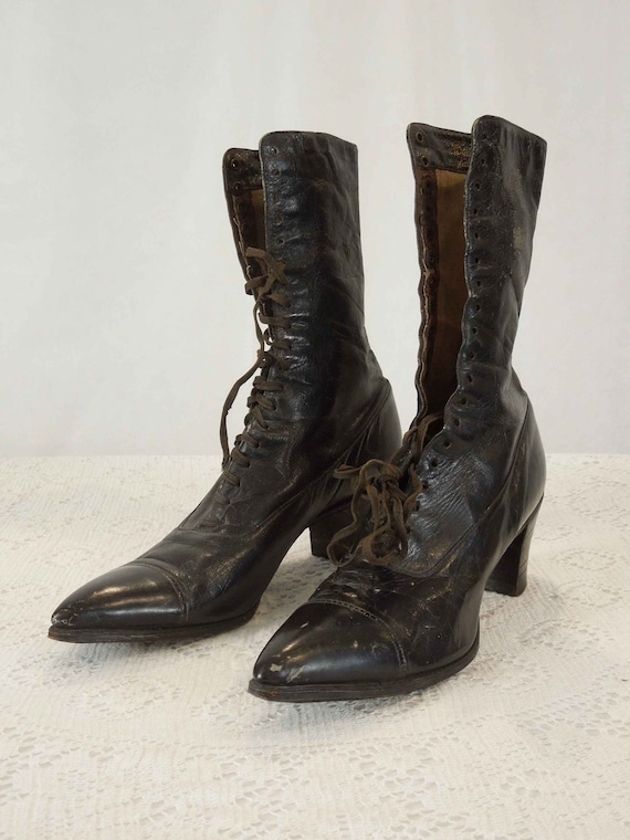 Antique Womens Leather Boots. Walk Over Brand Cus… - image 1