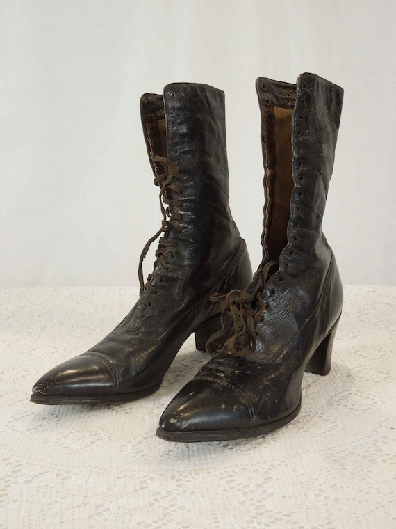 Walk over vintage clearance boots