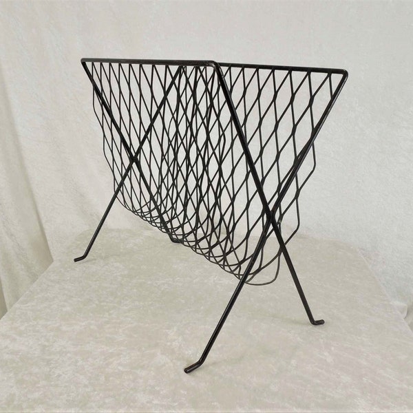 Vintage Wire Magazine Rack. Black Metal MCM Metal Album Holder.