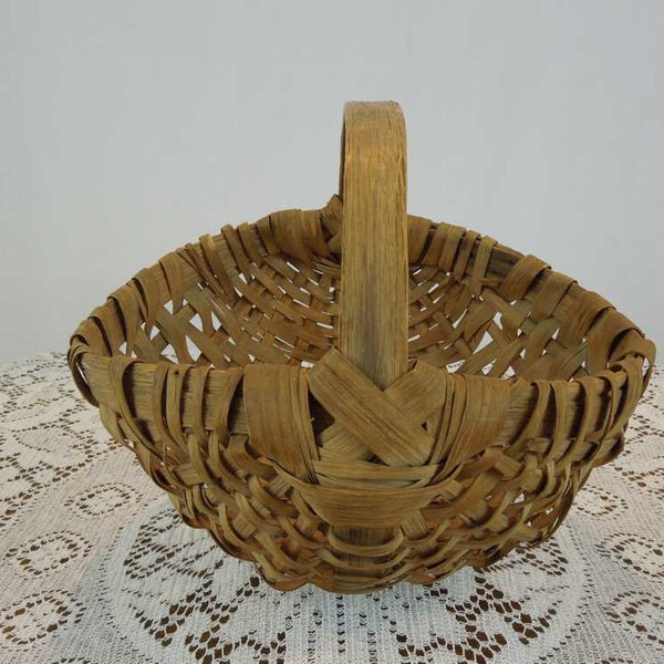 SALE! Buttocks Basket. Primitive Market Basket. Hand Woven Basket. Bentwood Handle. Gathering Basket.