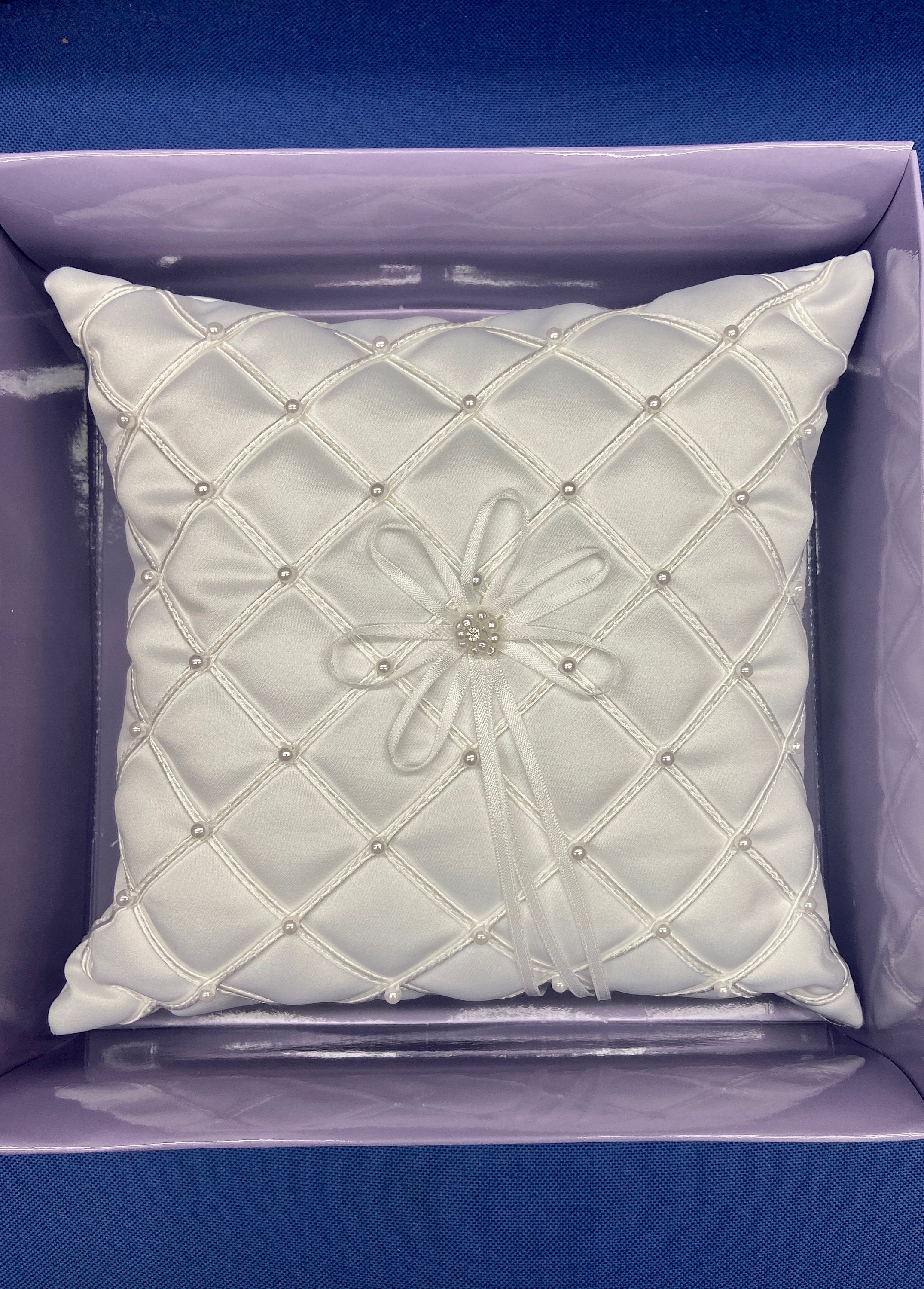 Premium Ring Bearer Pillow Cushion Romantic Wedding/Ceremonial Decoration 
