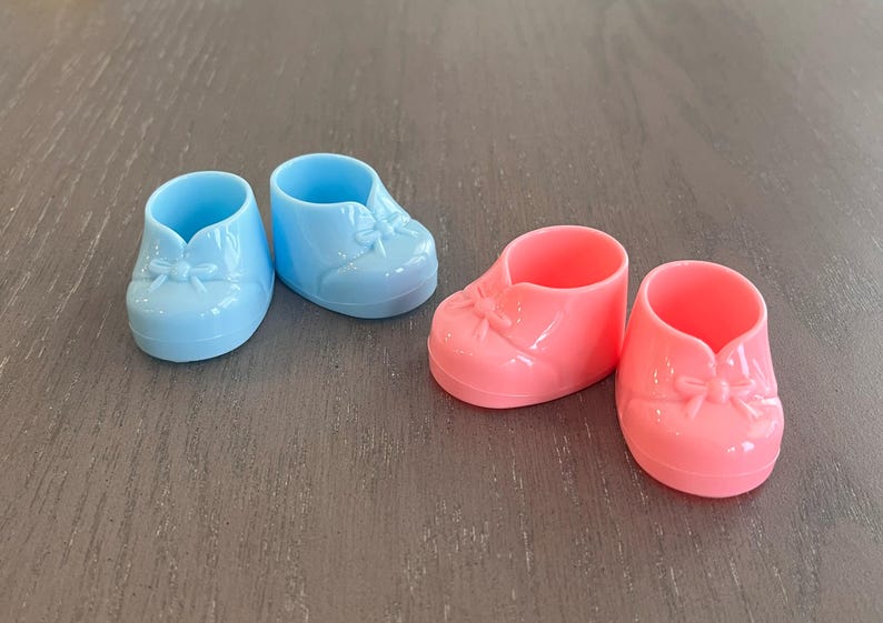 Small 1-7/8" Plastic Baby Bootie Shoe (Pack of 6) for Baby Shower Party Favor, Gift box embellishment Choose Color immagine 4