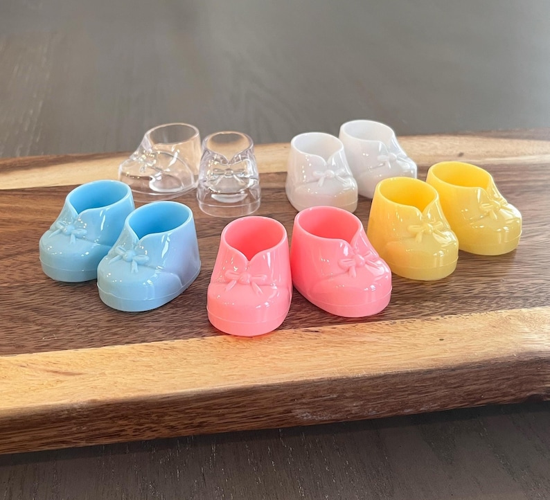 Small 1-7/8" Plastic Baby Bootie Shoe (Pack of 6) for Baby Shower Party Favor, Gift box embellishment Choose Color immagine 1