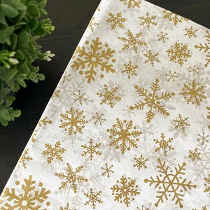 GOLDEN SNOWFLAKE FLURRY Design Gift Grade Tissue Paper Sheets Choose Size & Package Amount