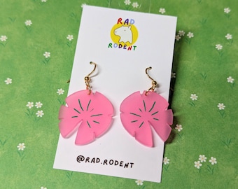 Rosa Seerosenblatt Acryl Tropfen Ohrringe, Seerosen Ohrringe, bunte Statement Ohrringe, Blattohrringe, Seerosenblatt Schmuck, Pflanzenliebhaber Geschenk