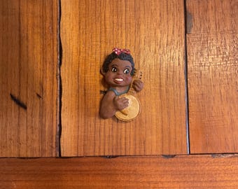 Vintage Handmade African American Resin Magnet (Girl With Banjo)