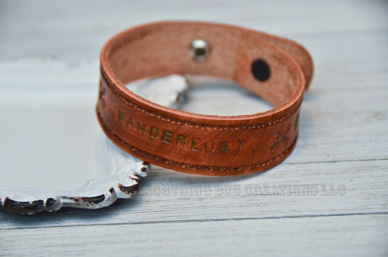 Adjustable leather bracelet set of 2