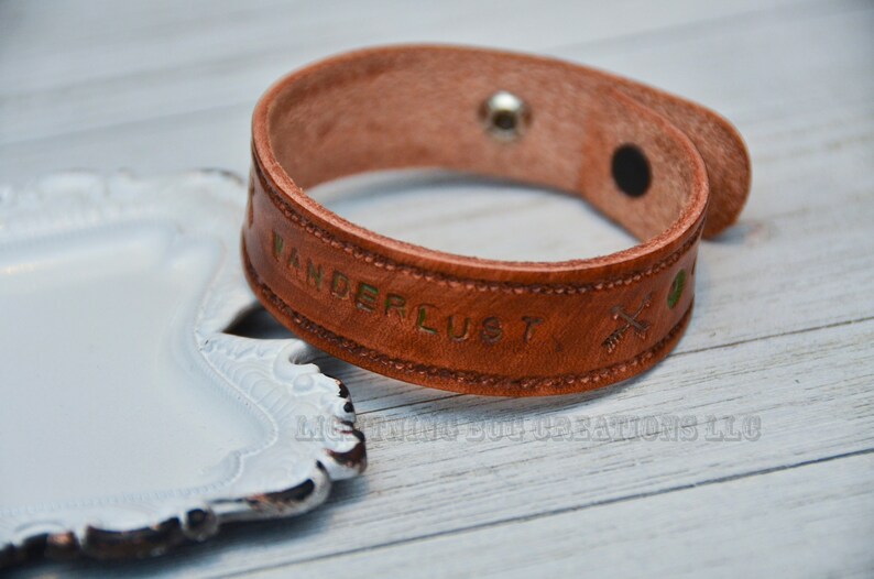 Adjustable leather bracelet set of 2