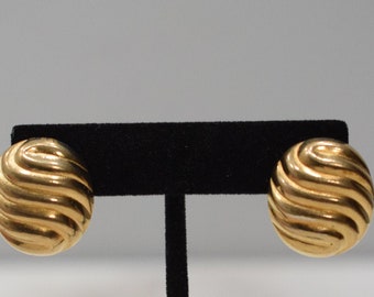 Earrings Gold Swirl Oval Clip Earrings