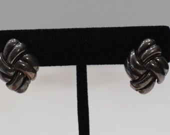 Earrings Silver Knot Clip Earrings