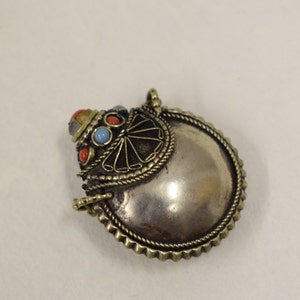 Nepal Coin Silver Snuff Bottle