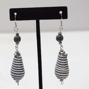 Earrings Philippine Black White Twine Earrings