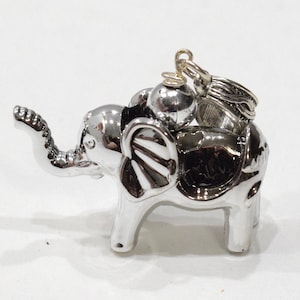 Beads India Silver Elephant Pendant 40mm
