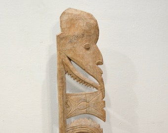 Papua New Guinea Hook Figure One Leg Yipwon