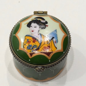 Boxes Chinese Green Porcelain Box 2&quot;